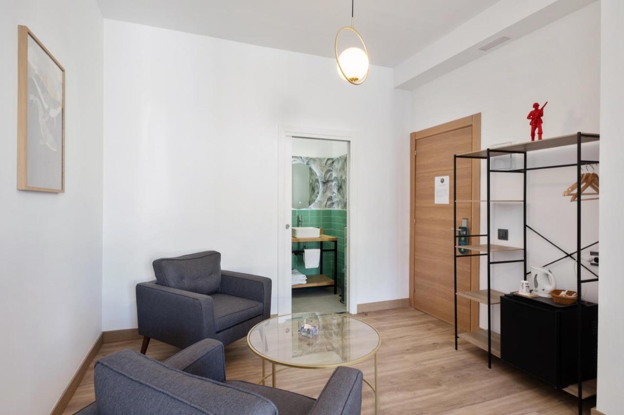 Malaga City Suites Dış mekan fotoğraf